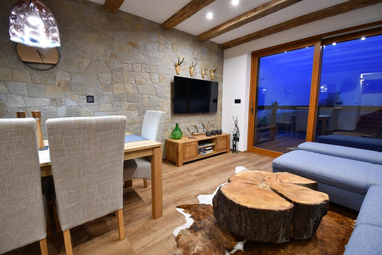 Chalet Apartments Mastal Železná Ruda Eksteriør bilde