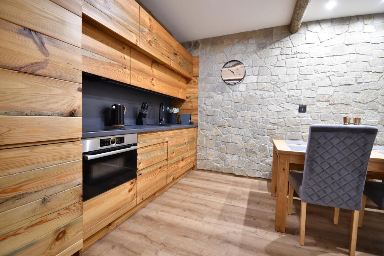 Chalet Apartments Mastal Železná Ruda Eksteriør bilde