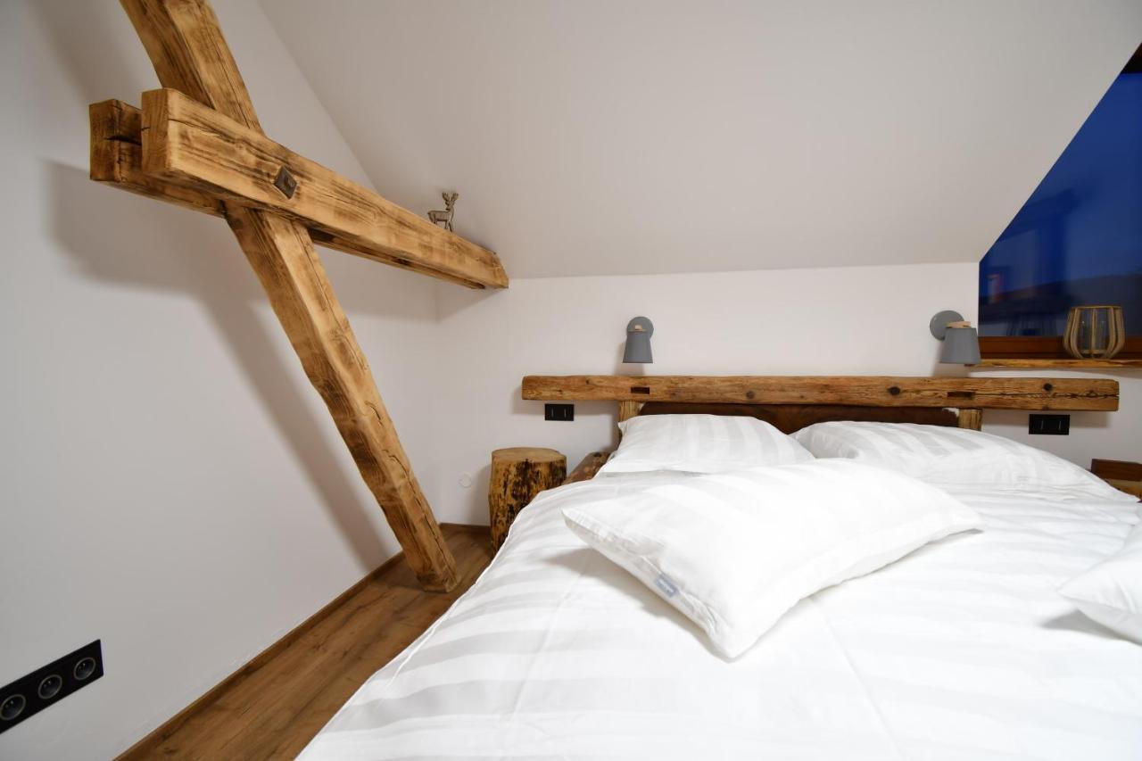 Chalet Apartments Mastal Železná Ruda Eksteriør bilde